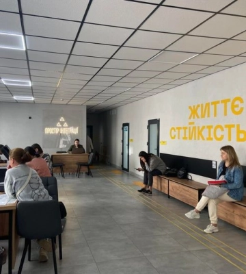 Переселенці мають змогу отримати на Рівненщині фінансову допомогу: що для цього потрібно