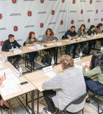 Вшанування пам’яті полеглих воїнів та підтримка їхніх сімей: у Запоріжжі відбулось засідання Координаційної ради родин загиблих