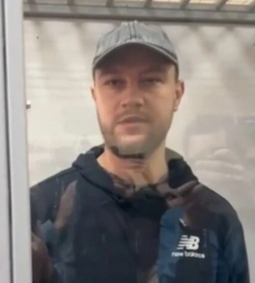 Справа військового Гнезділова, який пішов у СЗЧ: суд обирає запобіжний захід – трансляція (Відео)