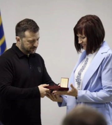 Володимир Зеленський відзначив державними нагородами чотирьох освітян із Полтавщини