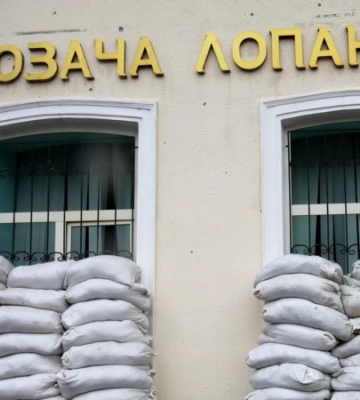 Російські окупанти продовжують тероризувати цивільне населення: понад 4600 обстрілів за добу