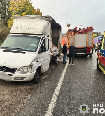 До львівської лікарні госпіталізували 18 постраждалих внаслідок ДТП