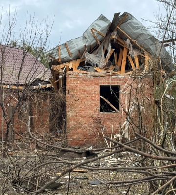 Вночі ворог атакував Сумську громаду: поранено одну людину