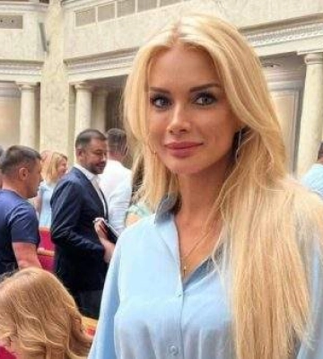 Миколаївська депутатка Верховної Ради придбала землю і продала нерухомість