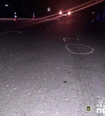 У Миколаєві під колесами автомобіля загинула жінка, що лежала на проїжджій частині