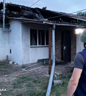 Окупанти поцілили КАБом поблизу Дергачів