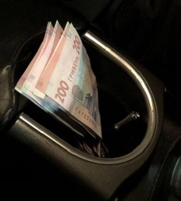 Дав три тисячі, щоб не карали за нічну п’яну їзду: у Луцьку оштрафували водія