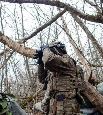 За сутки на фронте произошло 153 боевых столкновения: где именно шли бои