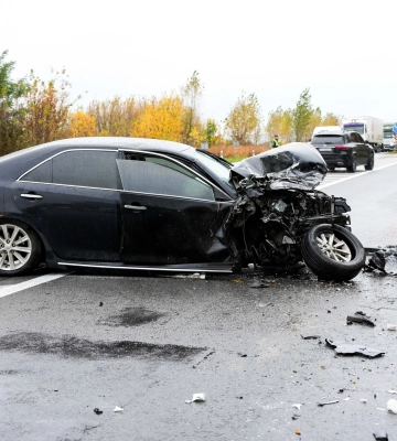 На Рівненщині загинув у ДТП водій, який ії спровокував, також до лікарні потрапили жінка та дитина. ФОТО