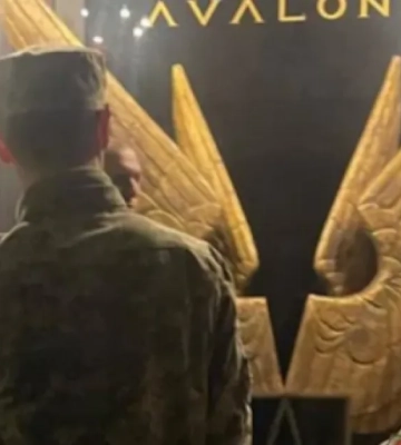 З криками &quot;Ганьба!&quot;: у Львові ТЦК прийшли на весілля - люди не стали їх терпіти, аніж усе закінчилося - відео