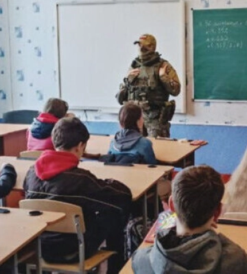 Оккупанты открыли класс с усиленной военной подготовкой в Хрустальном на Луганщине