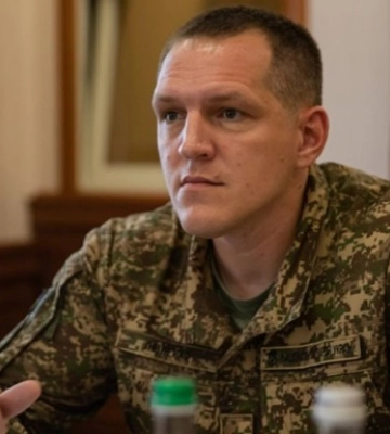 Українські військові показали, як знищують логістику окупантів на Харківському напрямку