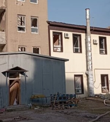 Унаслідок російського обстрілу пошкоджено пожежно-рятувальну частину в Краматорську. ФОТОрепортаж