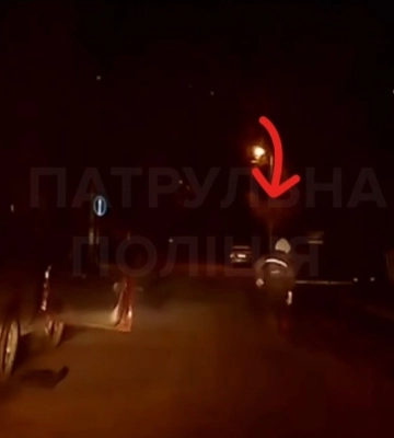 У Рівному 14-річний хлопець втікав від поліції на краденому позашляховику