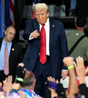 Поблизу мітингу Трампа затримали чоловіка з дробовиком та пістолетом