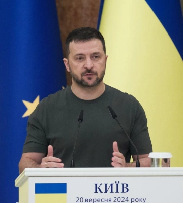 Рівень довіри до Зеленського зменшився з 90% до 59% — опитування