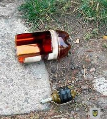 У Полтаві біля подвір’я одного з приватних будинків знайшли розтяжку з гранатою