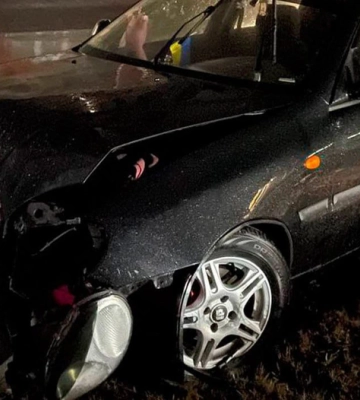 П'яна водійка на Lanos врізалась у стовп в Кропивницькому 