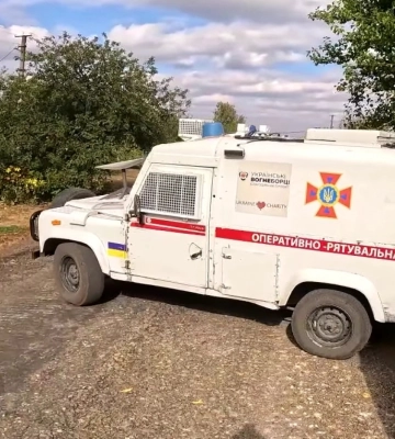 Полицейские эвакуировали маломобильных пожилых из Селидово