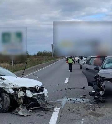 Біля Львова сталася аварія: рух ускладнено