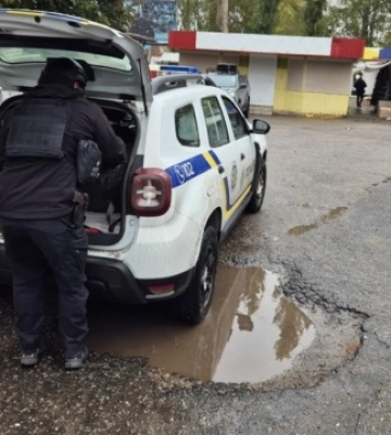 Поліцейські евакуювали 14 цивільних з Купʼянського району