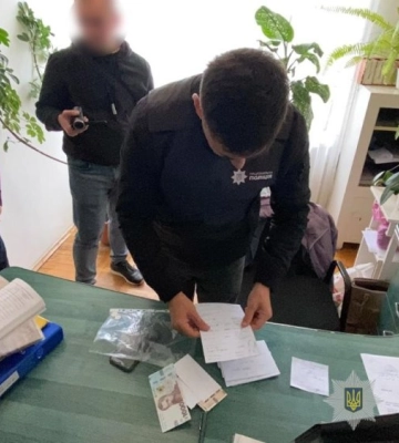 На Вінниччині директорка медичного закладу отримувала хабарі за надання групи інвалідності (ВІДЕО)