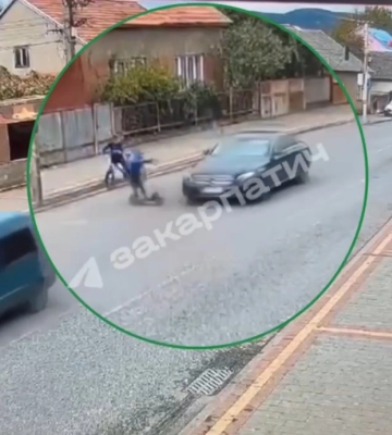 На Закарпатті діти грають у небезпечну гру “Біжи або помри” (ВІДЕО)