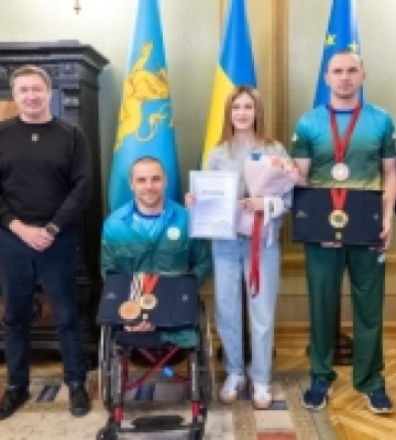 Паралімпійці Львівщини відзначені подяками і грошовими сертифікатами