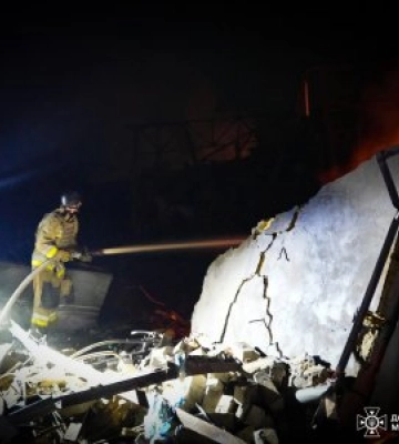 Внаслідок ворожого ракетного удару по Миколаєву загинула жінка, 16 людей травмовано