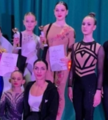 Гімнастки з Нововолинська показали гарні результати на чемпіонаті з повітряних дисциплін