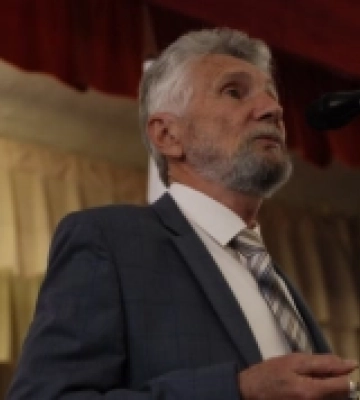 В Генічеську місцевий краєзнавець Віталій Піхуля презентував проросійську версію своєї книги «Генічеськ і генічани»