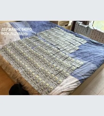 Під виглядом працівника ДБР вимагав 60 тисяч доларів у знайомого: підозру отримав експравоохоронець з Одеси