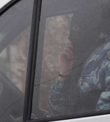 «Свідки Єгови»: члена організації, затриманого в окупованому Криму, відправили під домашній арешт