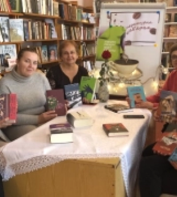 Виноградівська бібліотека отримала 14 нових книг німецьких авторів