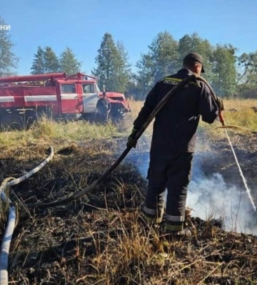 На Чернігівщині майже місяць намагаються приборкати пожежу на торф’яниках