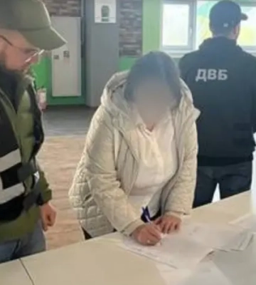 Столичний сервісний центр МВС викрито на корупційних махінаціях 