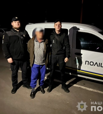 У Запоріжжі поліцейські заарештували чоловіка, який зарізав знайому