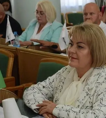 В арештованої голови Хмельницької МСЕК знайшли мільйони у польському банку