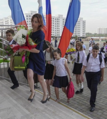 Росія маніпулює історією, щоб змінити культурну ідентичність українських дітей на ТОТ