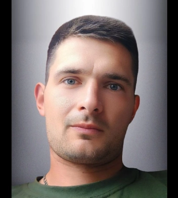 Мама, брати, дядько, маленька племінниця не дочекалися з війни Юрія Трофімука. Львів прощається з Героєм