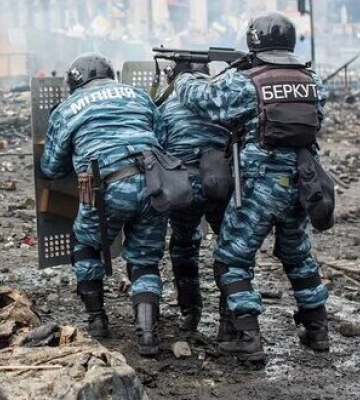 Будут судить &quot;беркутовцев&quot;, осуществивших первые выстрелы по майдановцам 20 февраля 2014 года, - Офис Генпрокурора
