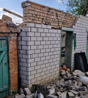 На Дніпропетровщині постраждали від російських обстрілів вагітна жінка і чотирирічний хлопчик