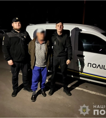 Вдарив ножем у груди - у Запоріжжі чоловік напився та вбив знайому