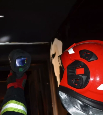 На Львівщині під час невеличкої пожежі тим не менше серйозно постраждала жінка, - ДСНС