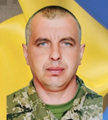 Захисник з Волині повів донечку у перший клас, а незабаром загинув