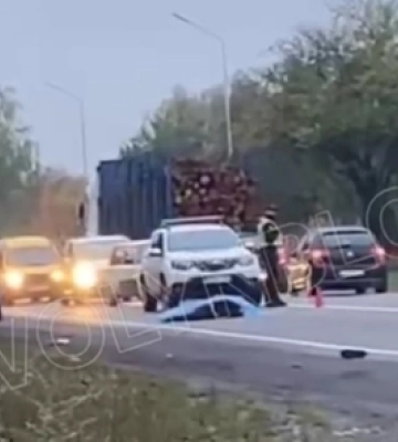 Біля Луцька сталася смертельна ДТП – автомобіль збив людину (відео)