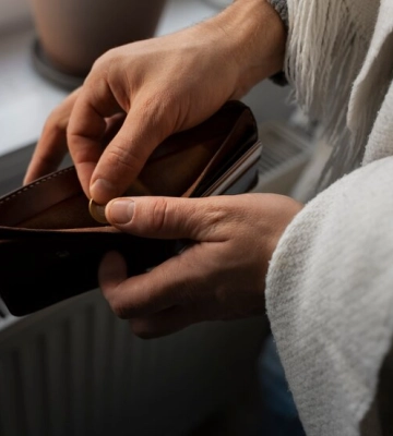 Майже половина українців отримують пенсії менші за $100: у яких регіонах найвищі виплати