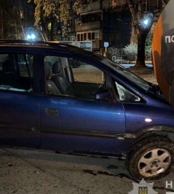 У Дніпрі чоловік викрав Opel родича та потрапив на ньому в ДТП