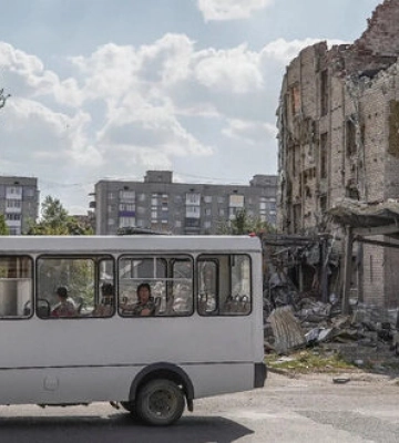 Россияне пытаются обойти Покровск с флангов, спешат продвинуться до осенних дождей, - офицер 59 ОМБр Цехоцкий