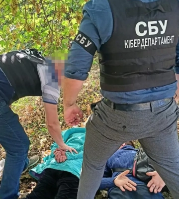 Шпигували на півдні України: СБУ затримала подружжя агентів рф та спільника